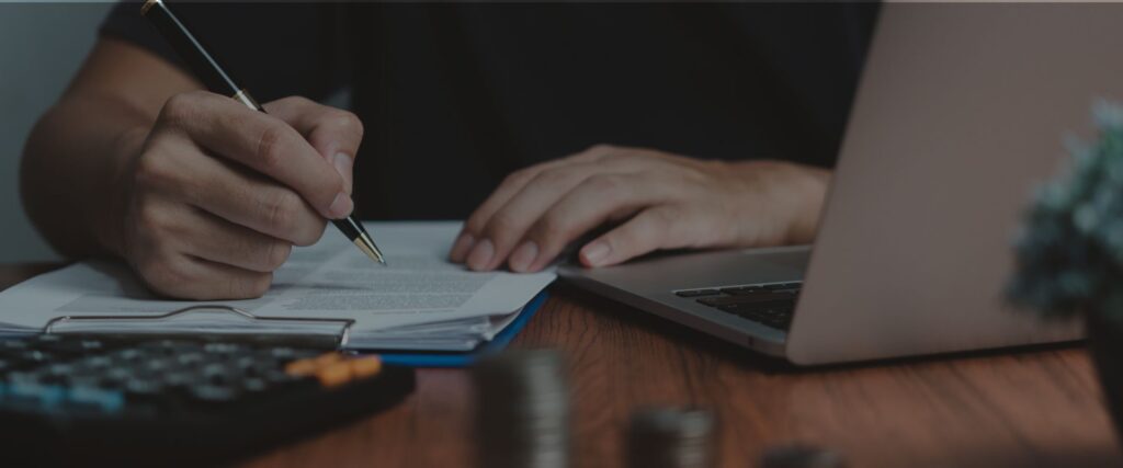 Fund Your Dream: Study Abroad Scholarships & Loans