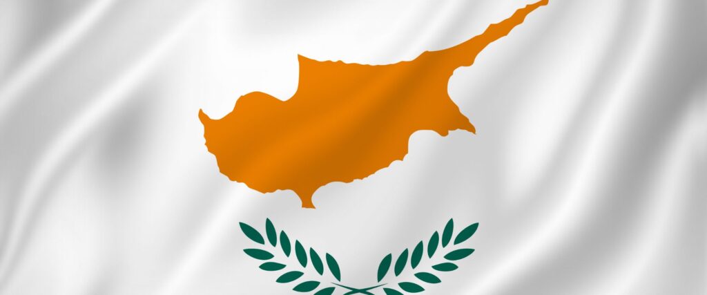 2 (8) Are you a Cyprus-based Student or Professional planning to Study Abroad?