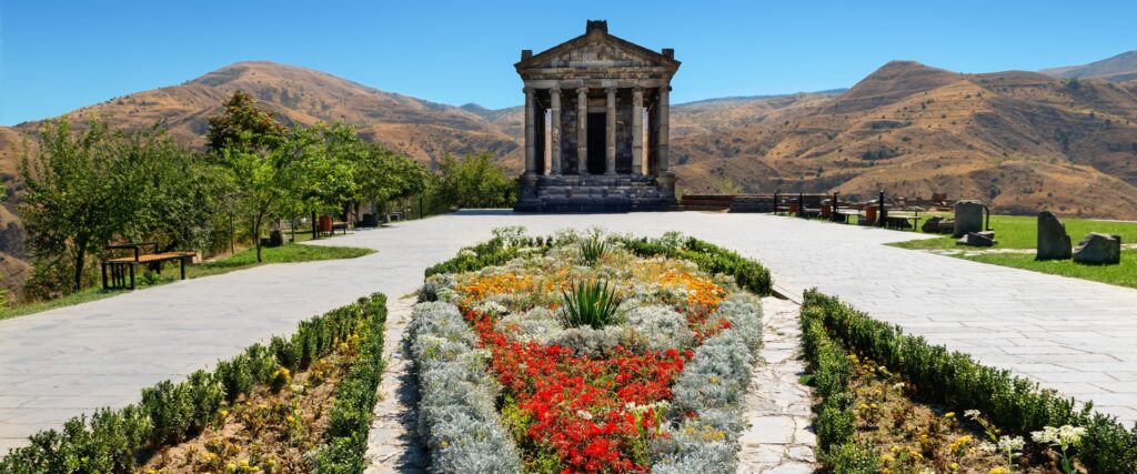 5 (10) Our comprehensive services include